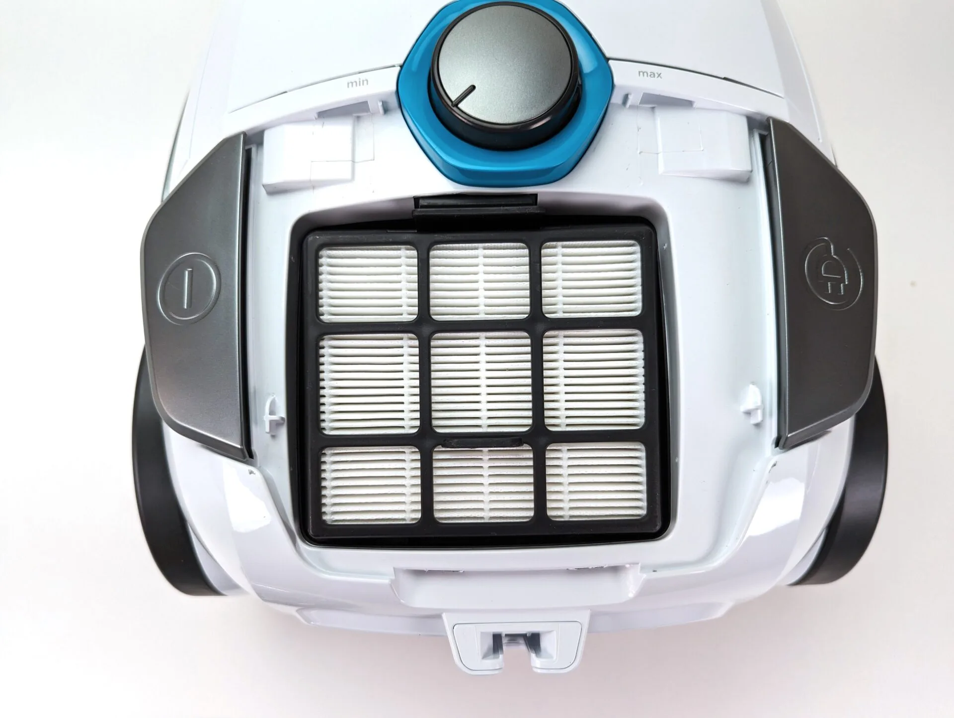 Umístění HEPA filtru Umístění HEPA filtru