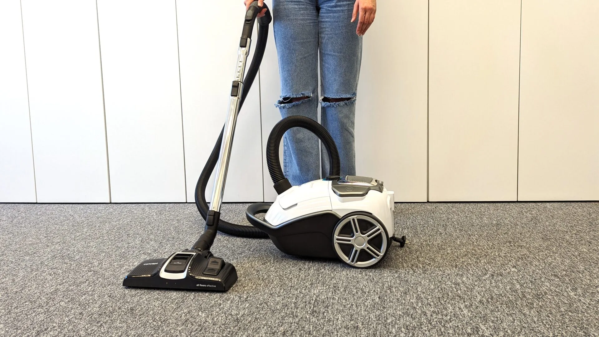 Recenze Concept VP 8291
