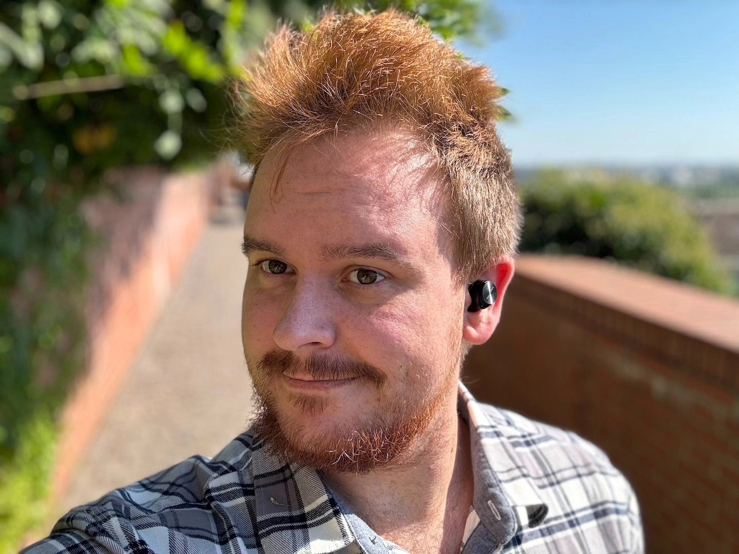 Apple iPhone 15 Pro – Portrétní selfie
