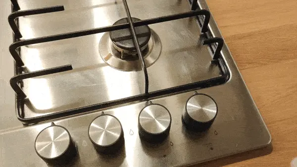 Ovládání plynové varné desky GIF ukazuje Ovládání plynové varné desky knoflíkem