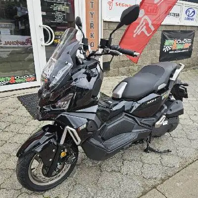 Skútry do 125 ccm