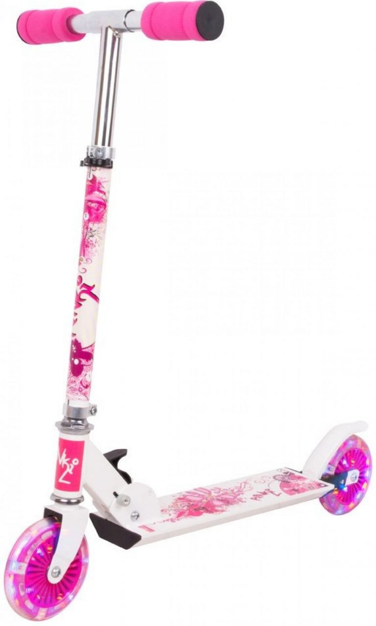 Recenze Worker Pinki