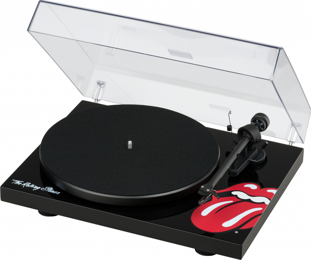 Recenze Pro-Ject Debut III