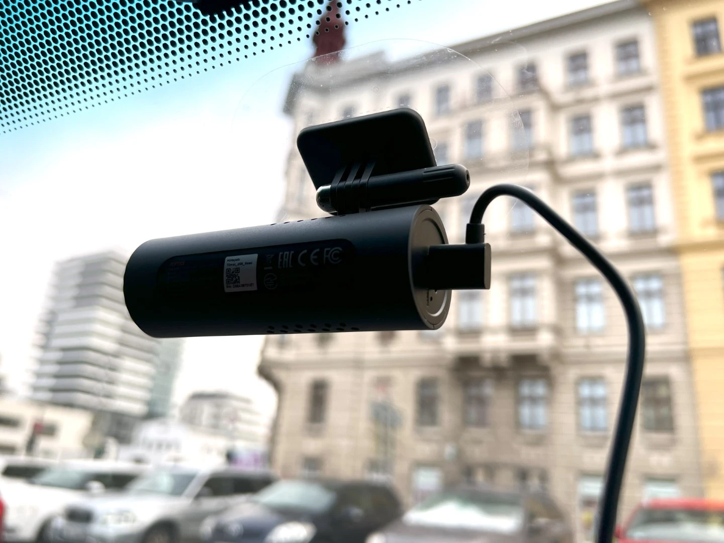 Důležitá byla instalace kamery na přední sklo Důležitá byla instalace kamery na přední sklo