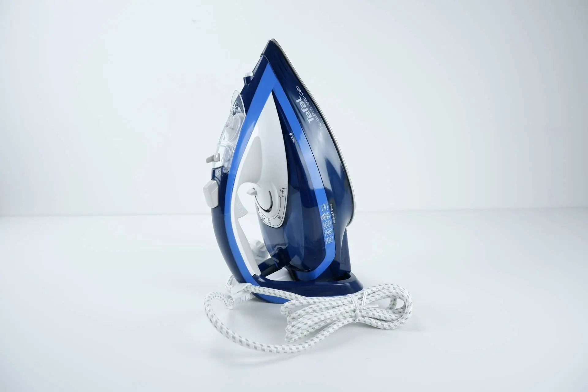 Žehlička Žehlička Tefal TurboPro Anti-Calc FV5630E0