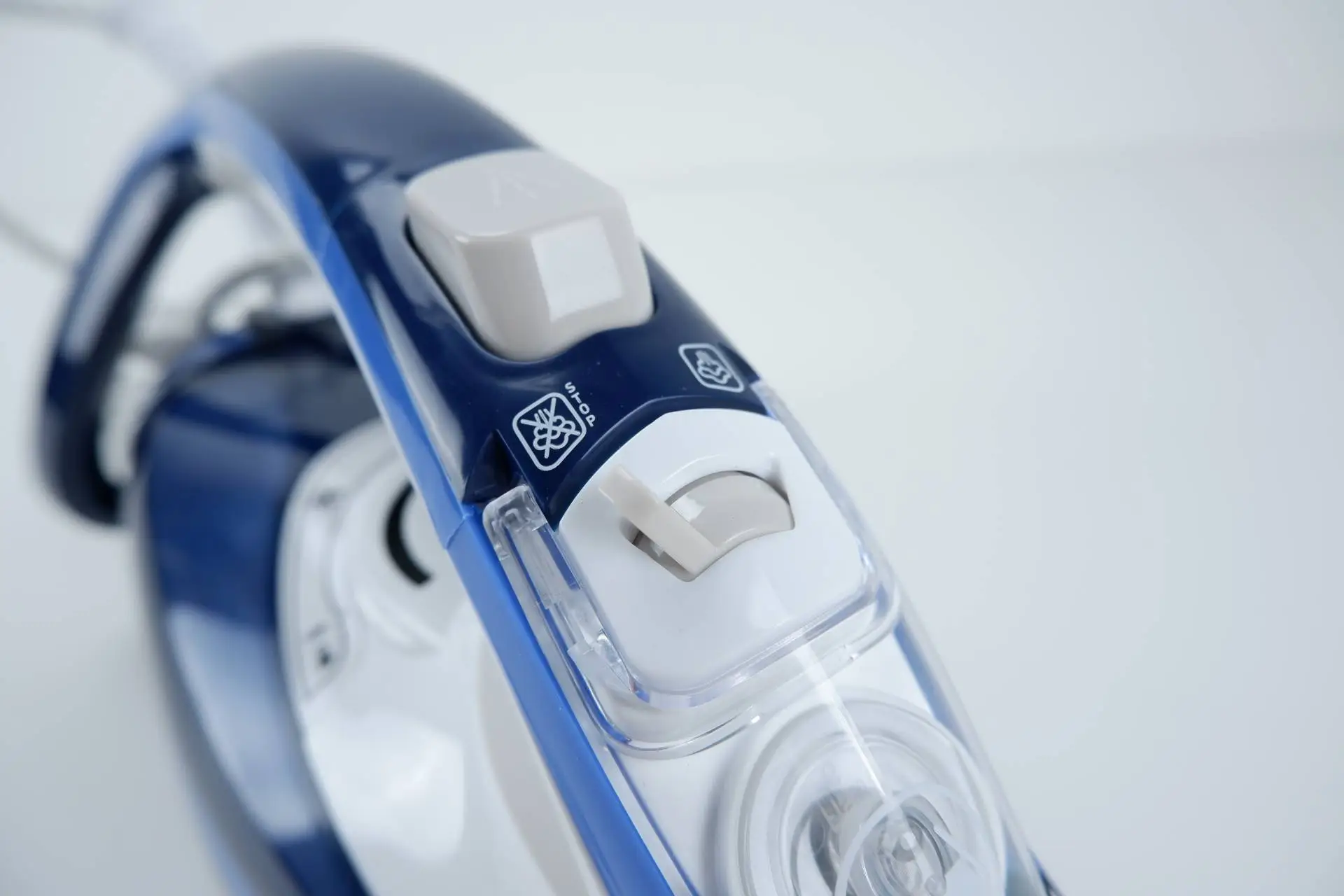 Regulátor páry Regulátor páry žehličky Tefal TurboPro Anti-Calc FV5630E0