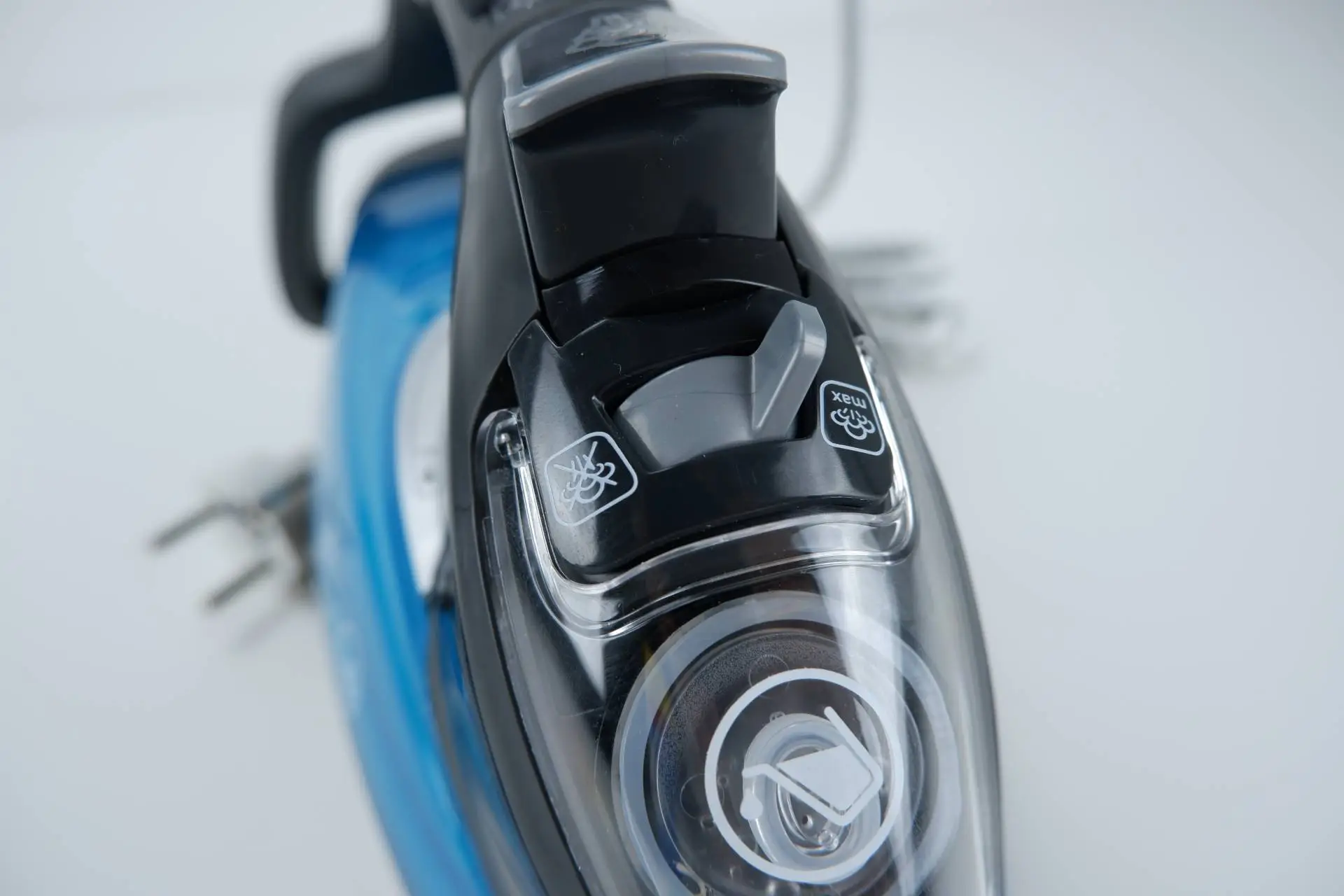 Regulátor páry Regulátor páry žehličky Tefal Ultimate Anti-calc FV9785E0