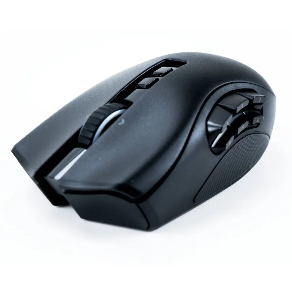 Test Razer Naga Pro Recenze Razer Naga Pro