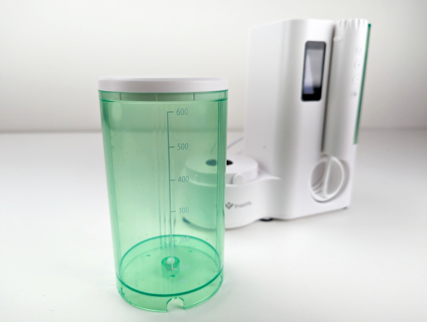 600ml nádobka na vodu Obrázek zobrazuje 600ml nádobku na vodu