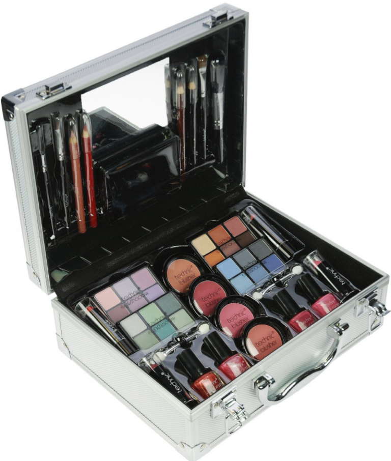 Test Technic Alu Whisper beauty case Recenze Technic Alu Whisper beauty case