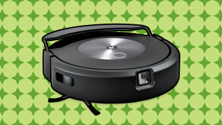 Jediný robotický vysavač se zvedacím mopem je do Vánoc 2023&nbsp;ve slevě nejlevnější v&nbsp;historii