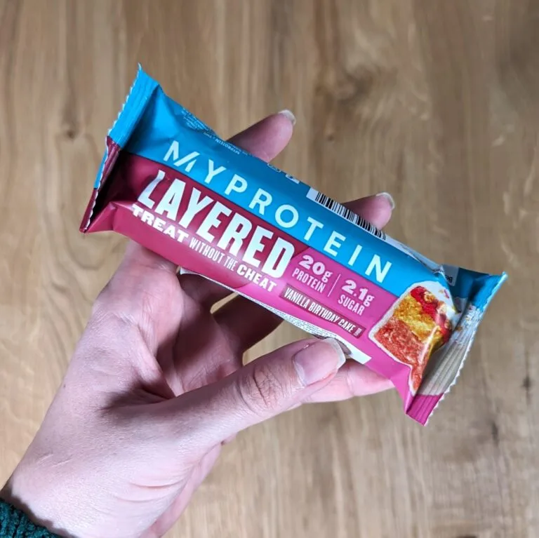 Test MyProtein Layered Protein Bar 60 g Recenze MyProtein Layered Protein Bar 60 g
