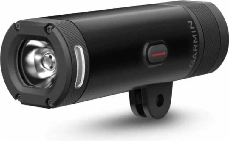 Recenze Garmin Varia UT800