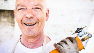 Úhlová bruska z&nbsp;potravin za 800&nbsp;Kč? Jak hodnotí uživatelé Parkside PWS 125&nbsp;G6