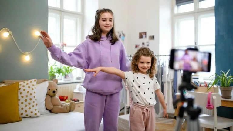 Nejlepší SMART hračky pro malé děti v roce 2024: Tyhle kousky umí zabavit i vzdělávat Nejlepší SMART hračky pro malé děti v roce 2024: Tyhle kousky umí zabavit i vzdělávat