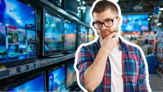 OLED televize stojí o&nbsp;10tisíce více, než QLED, přesto je pro mnohé horší: Kterou technologii vybrat?