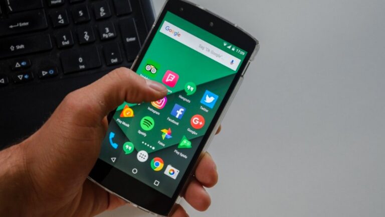 5 možností, co dělat, když displej telefonu nereaguje na dotyk 5 možností, co dělat, když displej telefonu nereaguje na dotyk