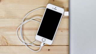 11 důvodů, proč se telefon nabíjí pomalu – některé snadno vyřešíte sami