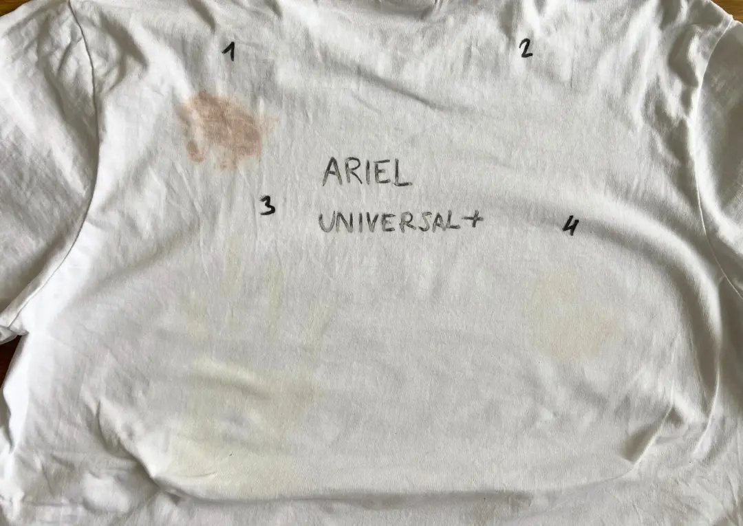 Ariel Universal+ skvrny po vyprání Ariel Universal+ skvrny po vyprání