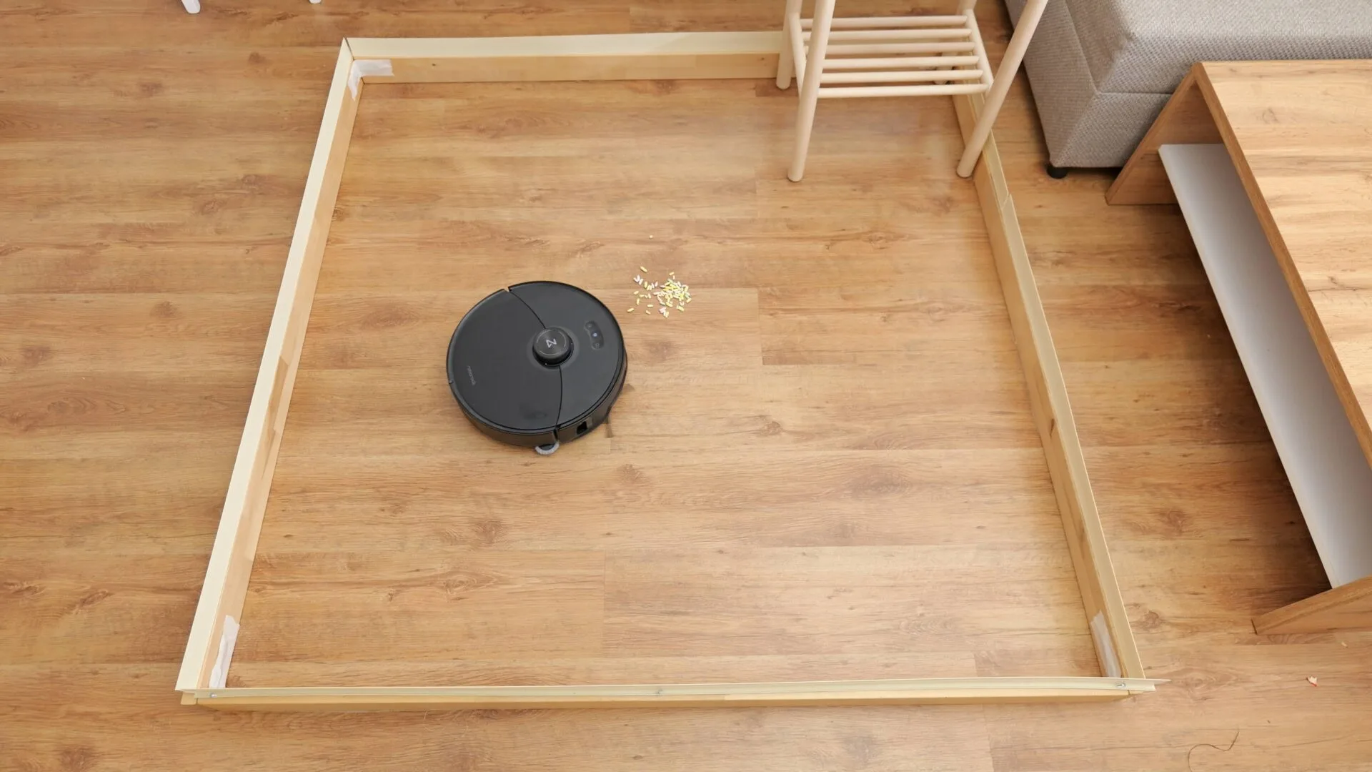 Roborock v našem testu porazil všech 5 konkurenčních modelů Roborock S8 MaxV Pro Ultra (foto: Jakub Gulec)