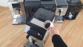 Test 6 nejoblíbenějších automatických kávovarů: Vítěz nás nepřekvapil, zklamala značka Krups