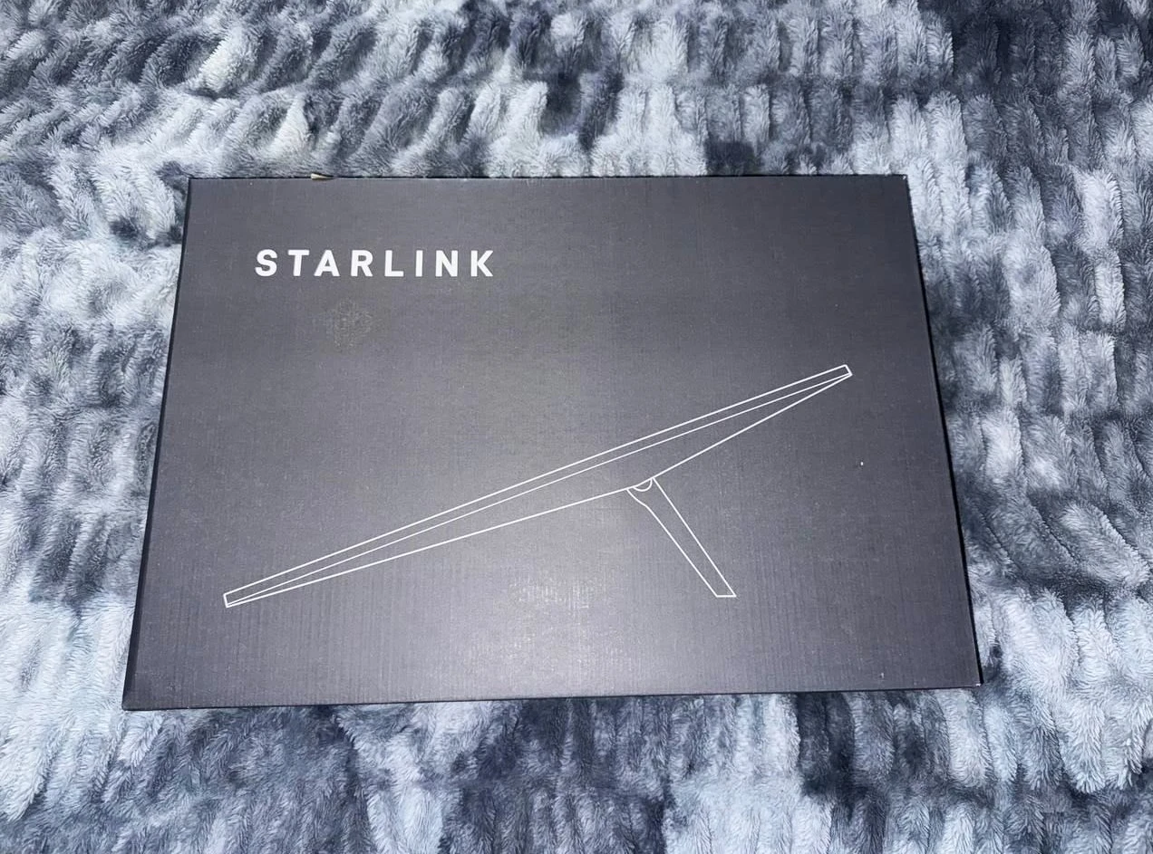 Starlink vám dorazí kompletně v jednom balení Starlink vám dorazí kompletně v jednom balení