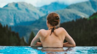 7 tipů na wellness v&nbsp;termálech: Zahřejte kosti v&nbsp;Losinách, za skutečnými prožitky ale vyražte do Budapešti