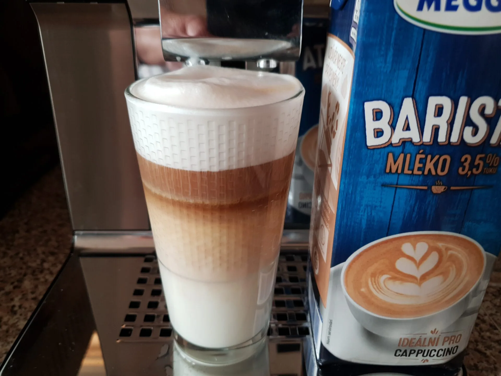 Latte macchiato Krups Intuition Experience+ Latte macchiato Krups Intuition Experience+