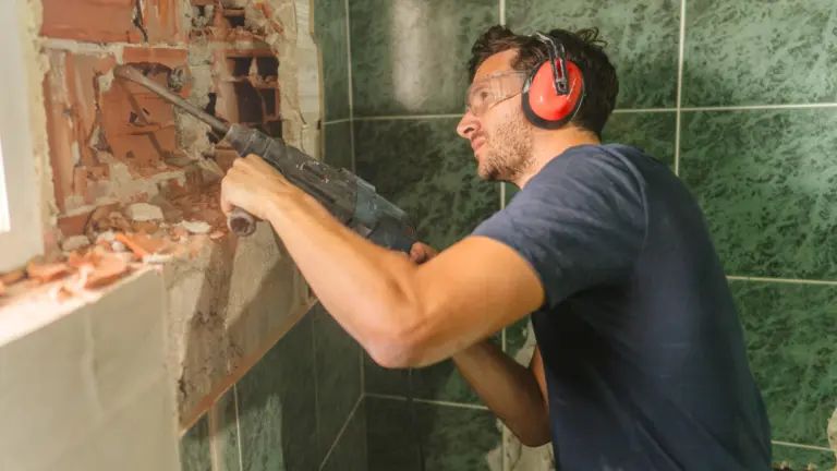 Kutilský kvíz: Jen zkušený „hobík“ ví, co je to bimbrc nebo fuchšvanc Kutilský kvíz: Jen zkušený „hobík“ ví, co je to bimbrc nebo fuchšvanc