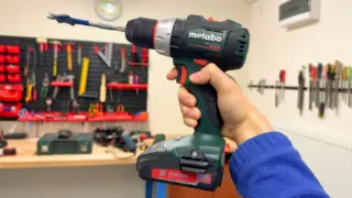 Test aku vrtaček: Kompaktní Metabo SB 18&nbsp;LB BL excelovalo do betonu, do dřeva bylo podprůměrné (Recenze)
