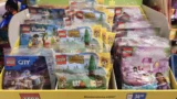 Jarní LEGO horečka v&nbsp;Albertu je zpět a&nbsp;já opět sbírám kostky téměř zadarmo
