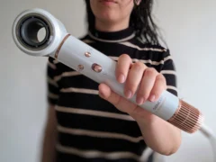 Vyzkoušela jsem Sencor Artemiss SHS 9100RS: Zaujal multifunkčností i&nbsp;provedením