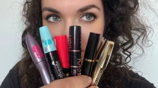 Testovala jsem 6 řasenek z&nbsp;drogerie DM: Řasenka za 119&nbsp;Kč&nbsp;patří mezi nejlepší, Max Factor zklamal