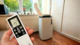 Mobilní klimatizace Sencor MT1238CH v&nbsp;krušném dubnu chladila i&nbsp;topila, s&nbsp;aplikací funguje dobře (TEST)