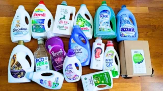 Spotřebitelský test 16 nejoblíbenějších pracích gelů: Levné německé gely propadly, vítěz je z&nbsp;drogerie dm