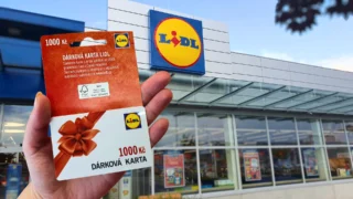 Lidl dárková karta aktivace: Pozor na podvody, důchodkyně přišla o&nbsp;21&nbsp;300&nbsp;Kč