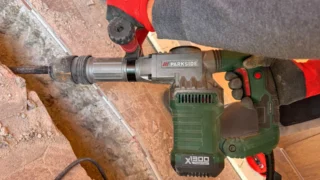 Parkside bourací kladivo PAH 1300&nbsp;C3: Dostupný výkon pro kutily, který neurazí (Recenze a&nbsp;test)