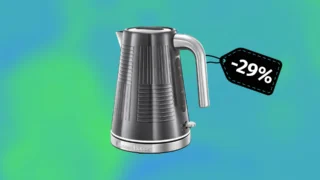 Sleva dne: Elegantní rychlovarnou konvici Russell Hobbs teď koupíte o&nbsp;29&nbsp;%&nbsp;levněji