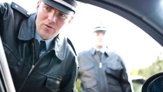 Na dovolenou autem? Rakousko rozdává za autokamery pokuty až 10&nbsp;000 euro, problém je i&nbsp;v&nbsp;dalších státech