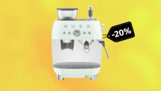 Sleva dne: Pákový kávovar Smeg je o&nbsp;20&nbsp;%&nbsp;levnější, ušetříte přes 4 tisíce