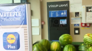 Jaké pivní lahve vykupuje Lidl? Standardní lahve za 3&nbsp;Kč, za přepravky až 500&nbsp;Kč
