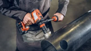 Nejlepší aku šroubovák v&nbsp;roce 2025? Fein nabízí až 130&nbsp;Nm, 13 nástavců a&nbsp;kompatibilitu s&nbsp;akumulátory Bosch 