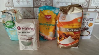 Nejlepší bezlepková mouka: Mouka z&nbsp;drogerie DM překvapila vůní a&nbsp;kvalitou, preferuju však rakouskou konkurenci