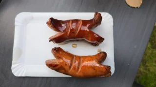 Nejdražší vs. nejlevnější špekáček: V&nbsp;testu byly 2 kontroverzní produkty (kuřecí a&nbsp;hovězí)