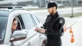 Pokuta za zimní pneumatiky v&nbsp;létě? Češi podceňují riziko, v&nbsp;cizině jim přitom hrozí pokuta až 45&nbsp;000&nbsp;Kč