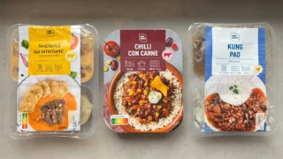 Ochutnali jsme 3 hotovky z&nbsp;Lidlu: Svíčková a&nbsp;Chilli con carne obstály, Kung pao je propadák