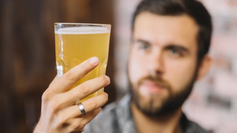 Nejhorší ležáky: V&nbsp;testu 12 piv propadly známé značky, nejlépe si vedlo překvapení z&nbsp;malého pivovaru