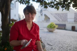 Češi dělají chyby s&nbsp;mobilem: Podle expertů neumíme ani správně nabíjet, stojí nás to tisíce