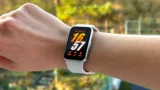 3 nejlepší fitness náramky (Říjen 2025): Nestojí moc, změří kroky i&nbsp;tep a&nbsp;zobrazí notifikace z&nbsp;mobilu