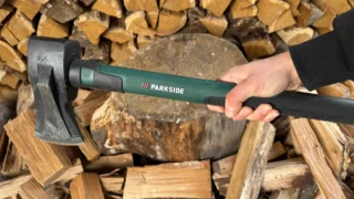 Otestovala jsem sekeru Parkside za 550 Kč: Na příležitostné štípání docela ujde Otestovala jsem sekeru Parkside za 550 Kč: Na příležitostné štípání docela ujde